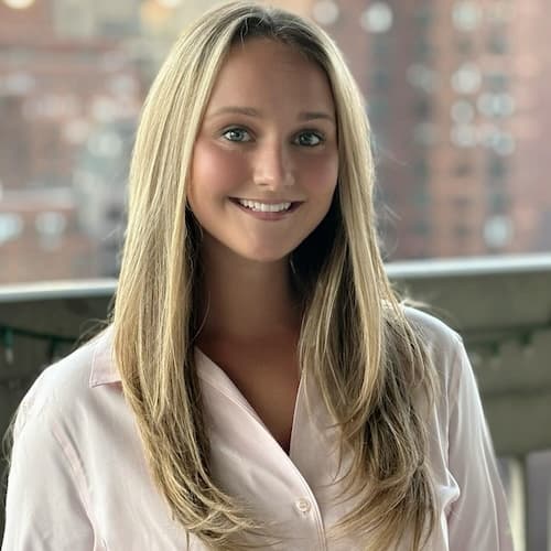 Madelyn Williams, LMSW- headshot