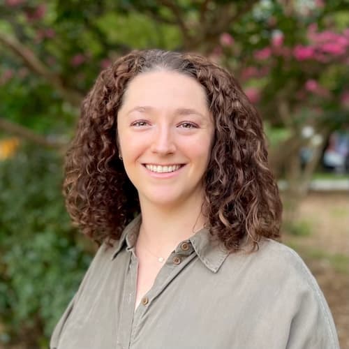 Stephanie Eichler, LMSW- headshot